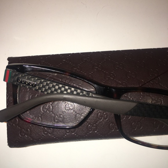 GUCCI GLASSES✨ - Picture 2 of 4